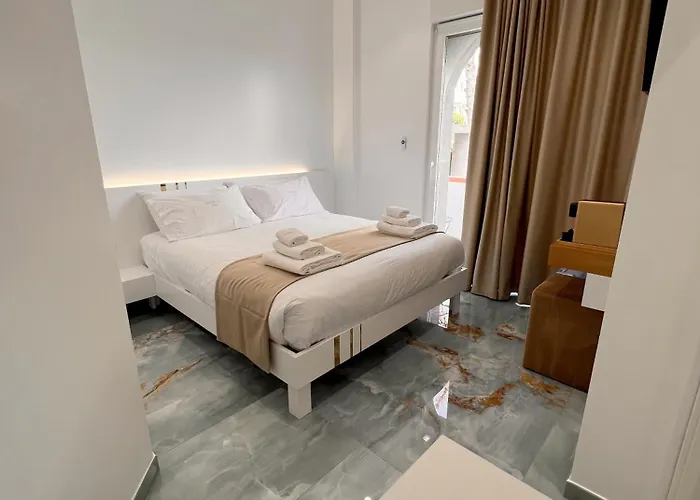 Bed & Breakfast 14 Scalea