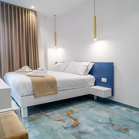 14 Bed and Breakfast 3*