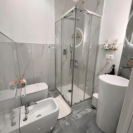 14 Bed and Breakfast Scalea