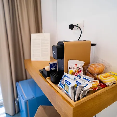 14 Bed and Breakfast Scalea