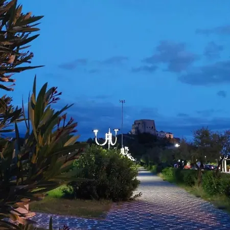 14 לינה וארוחת בוקר